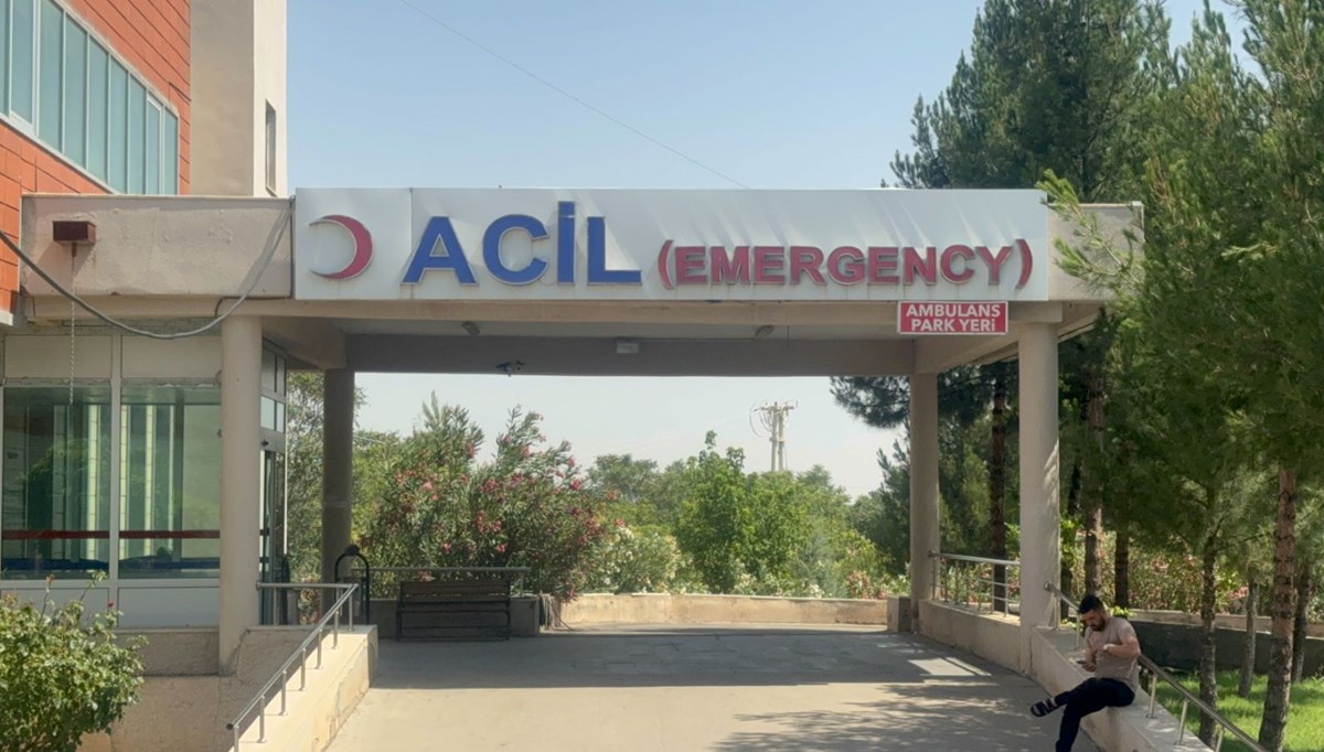 Ttraktör ile römork arasında öldü