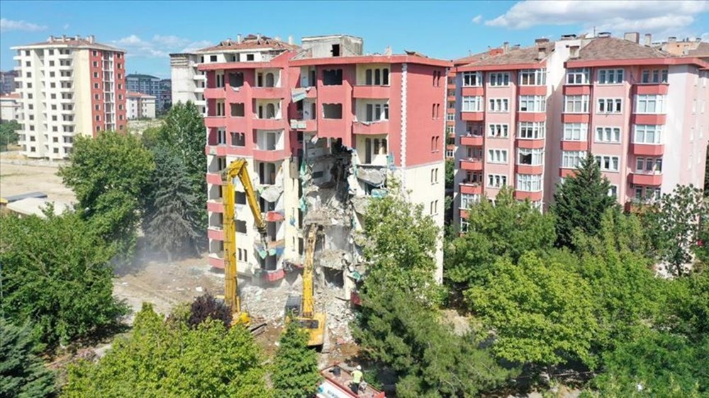 10 Adimda Kentsel Donusum Riskli Binada Oturan Ve Evini Yenilemek Isteyenler Icin Yol Haritasi Ntv