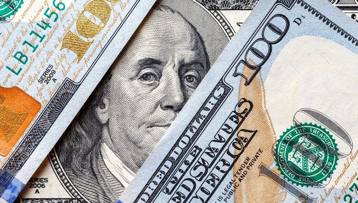 SON DAKİKA: Dolar 15 liranın altına geriledi