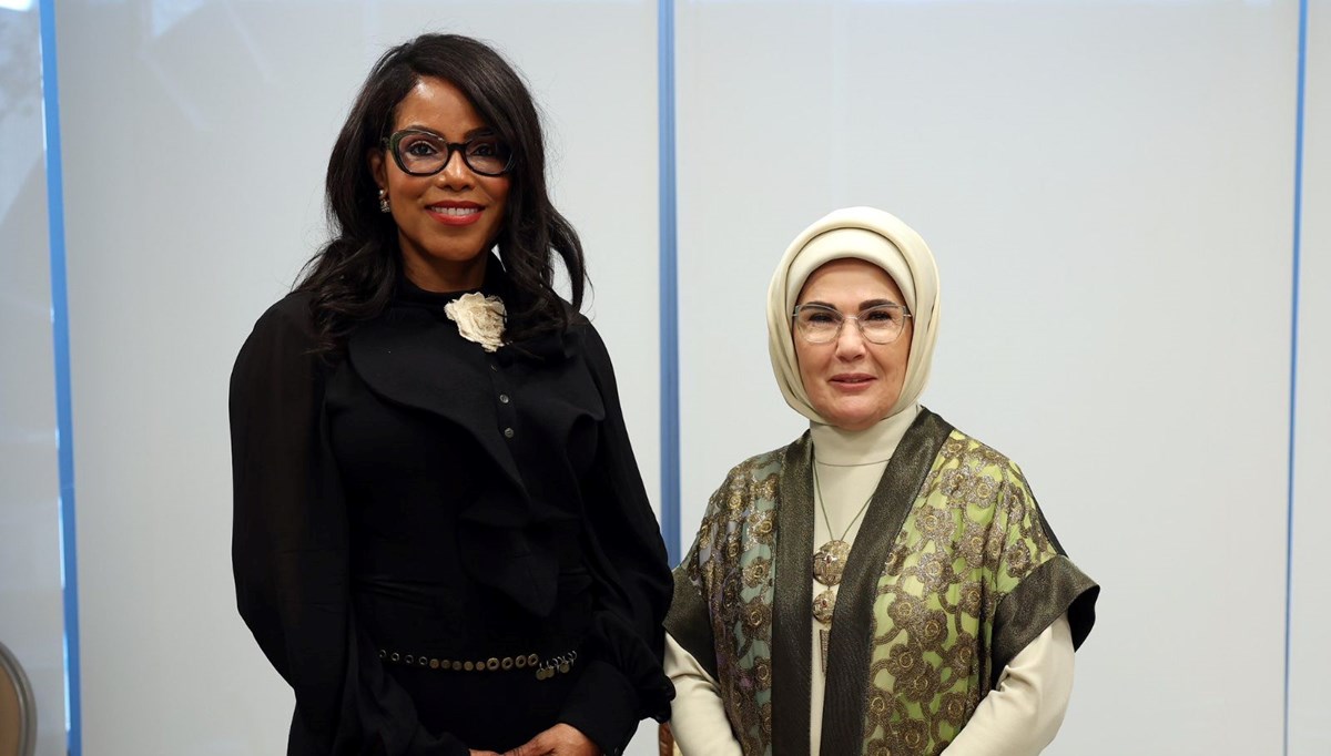 Emine Erdoğan, Malcolm X’in kızı İlyasa Şahbaz ile bir araya geldi Emine Erdoğan, Malcolm X’in kızı İlyasa Şahbaz ile bir araya geldi