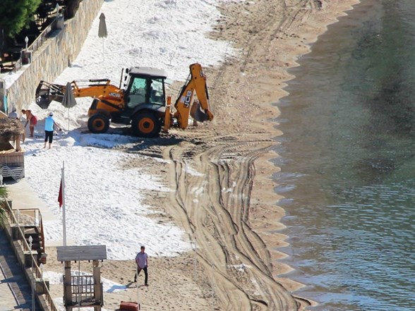 Bodrum Da Plajlara Serilen Beyaz Kumun Kuvars Kumu Oldugu Ortaya Cikti Ntv