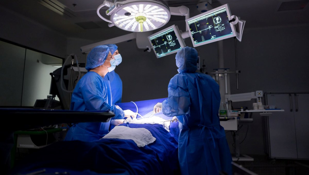Ameliyathanede stent pazarlığı: Muhasebeci tutuklandı