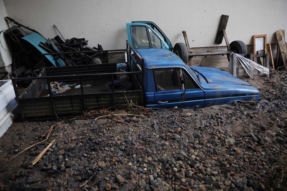 Rize’de sel ve heyelan afetinin hasarı gün ağarınca ortaya çıktı - 17