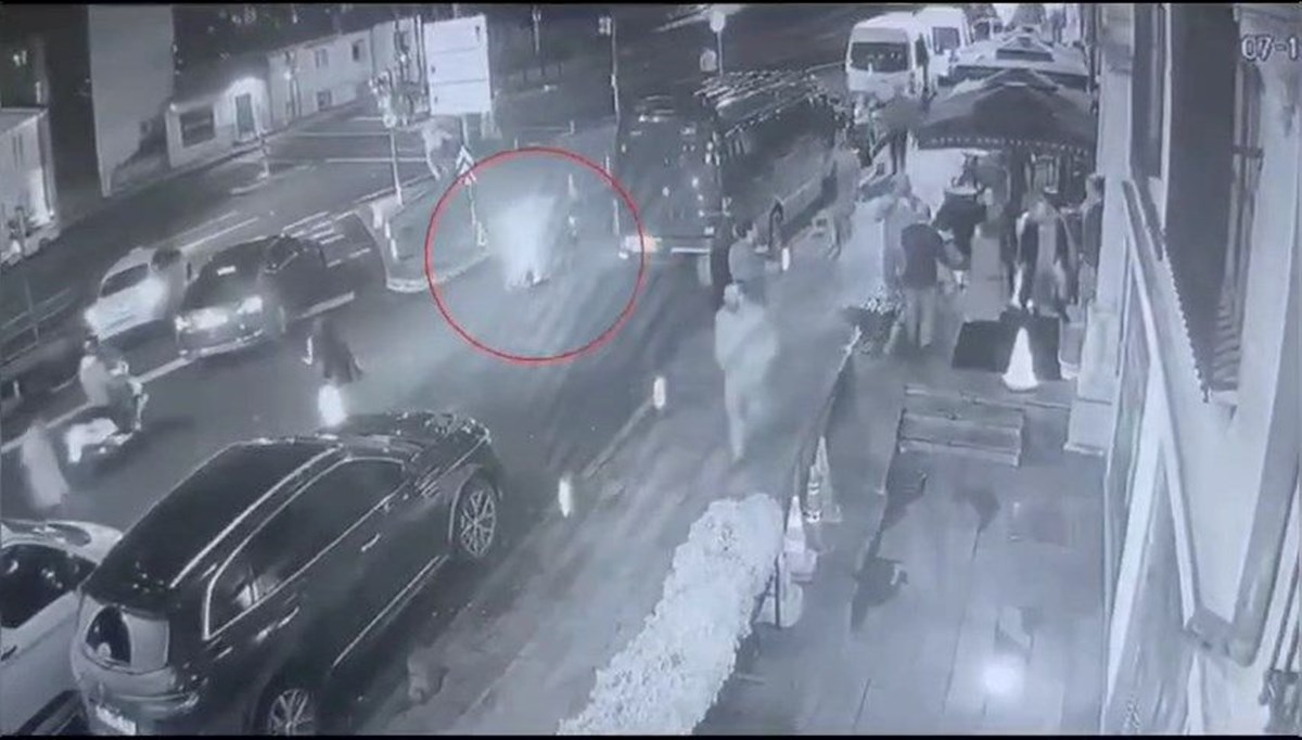 Cezaevinden izinli çıktı, 4 günde 9 kapkaç yaptı: O anlar kamerada Cezaevinden izinli çıktı, 4 günde 9 kapkaç yaptı: O anlar kamerada