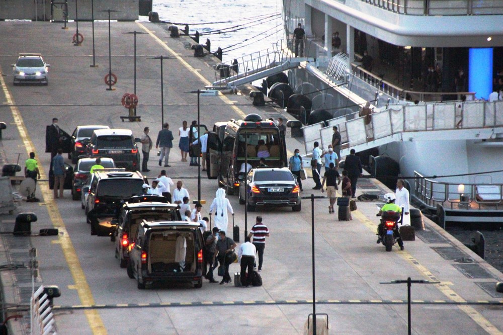 Katar kraliyet ailesi Bodrum'da: 2 kamyon eşya, 500 valiz - 9