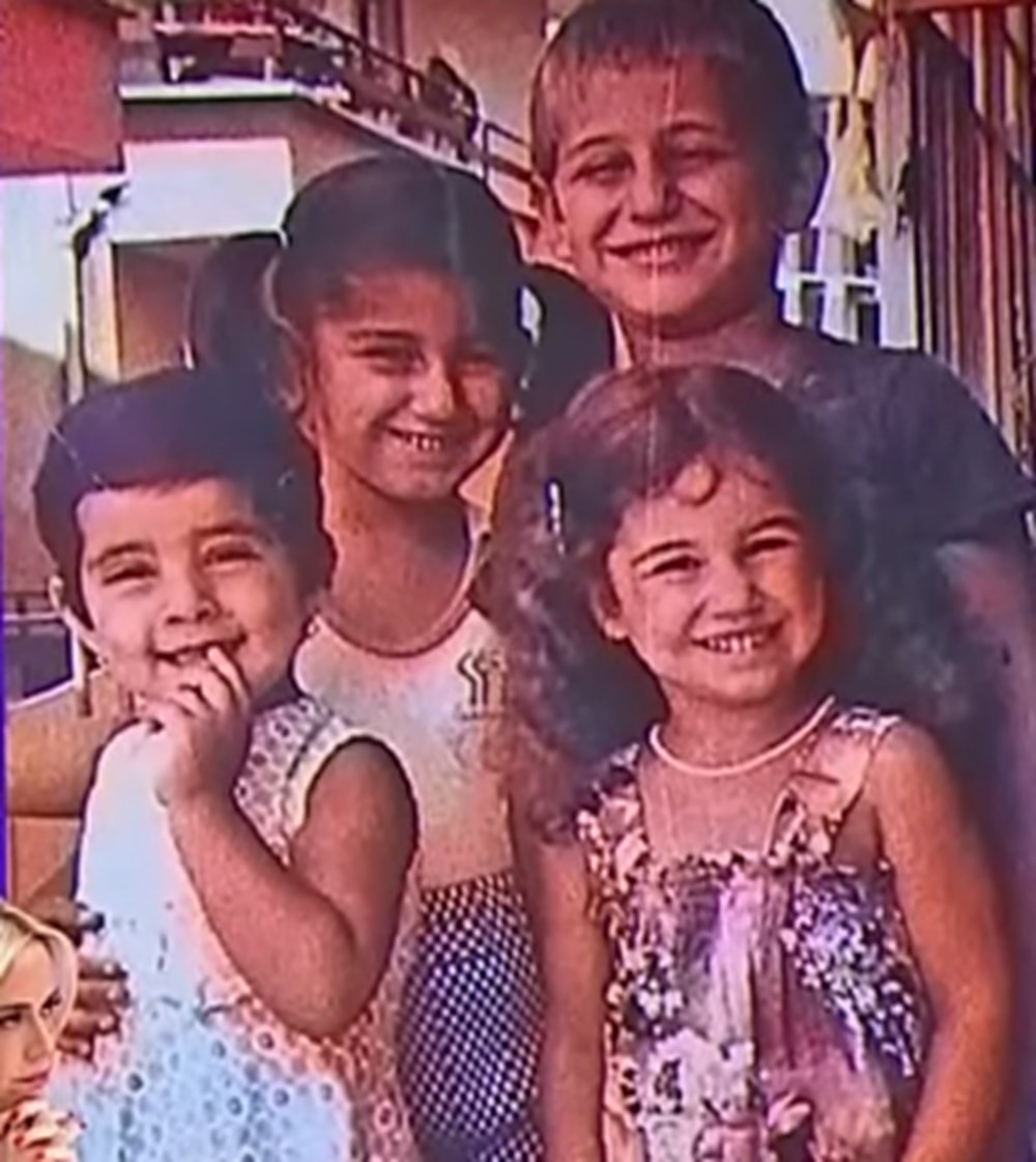 Nadide Sultan ailesini anlatırken gözyaşlarına boğuldu - 2