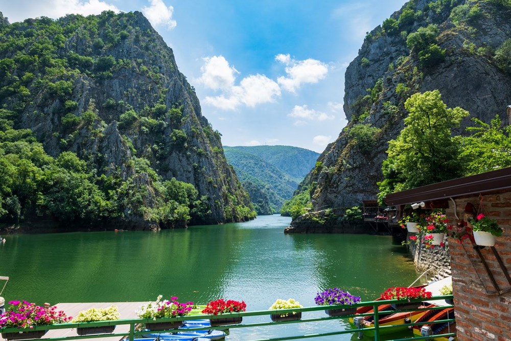 Vize yok, hayat orada çok ucuz: Tatil için giden ev alıp dönüyor - 1