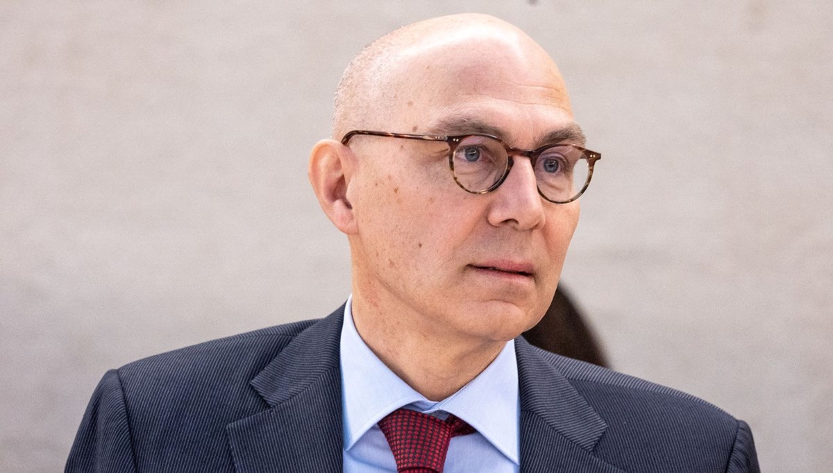 BM insan hakları şefi Türk: Bir kıvılcım, Orta Doğu'da yangını büyütür BM insan hakları şefi Türk: Bir kıvılcım, Orta Doğu'da yangını büyütür