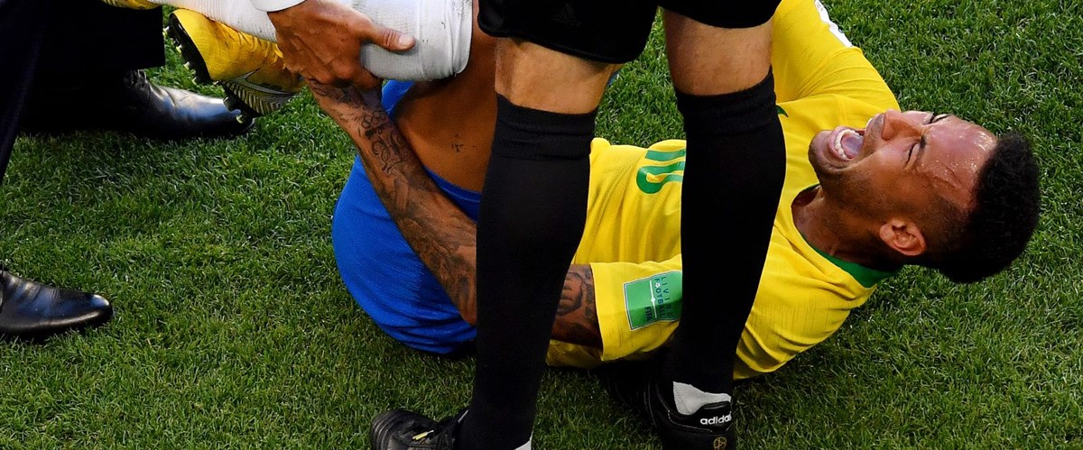 2018 Dünya Kupası’nda Neymar’ın düşmesi alay konusu oldu