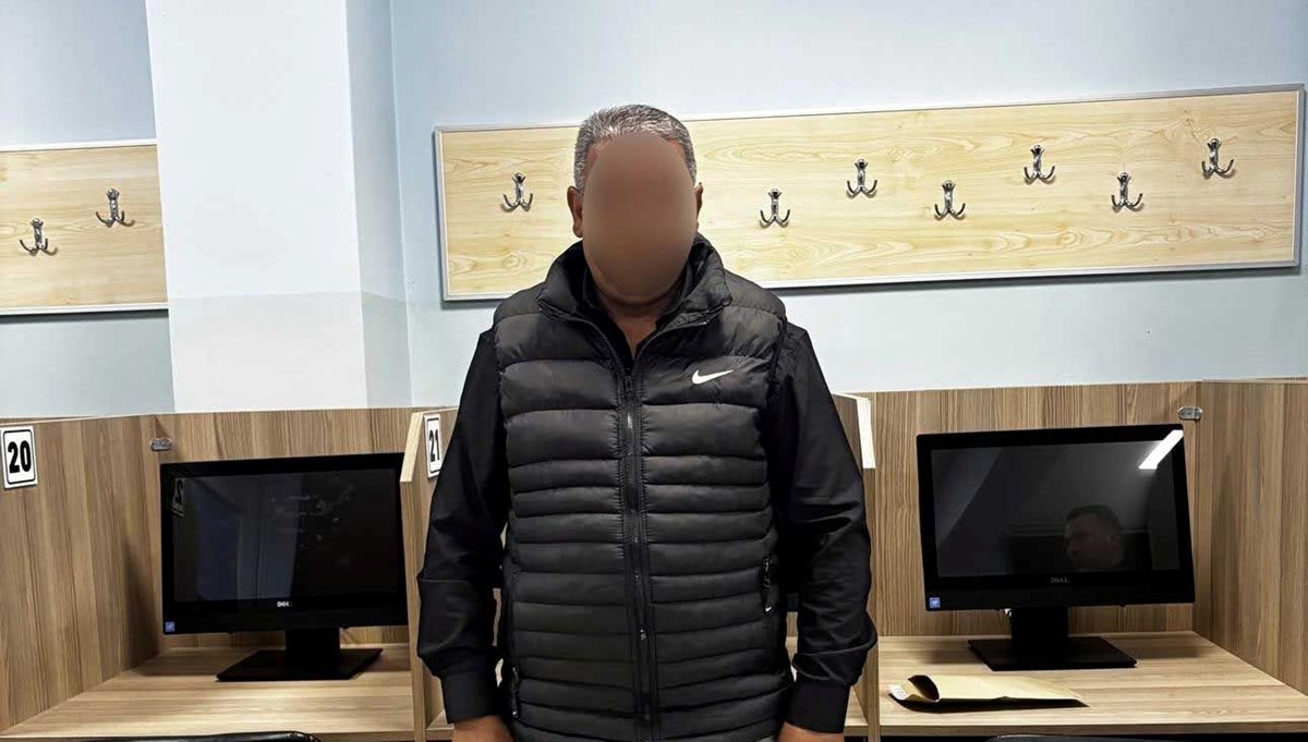 Ehliyet sınavında kopya Ehliyet sınavında kopya