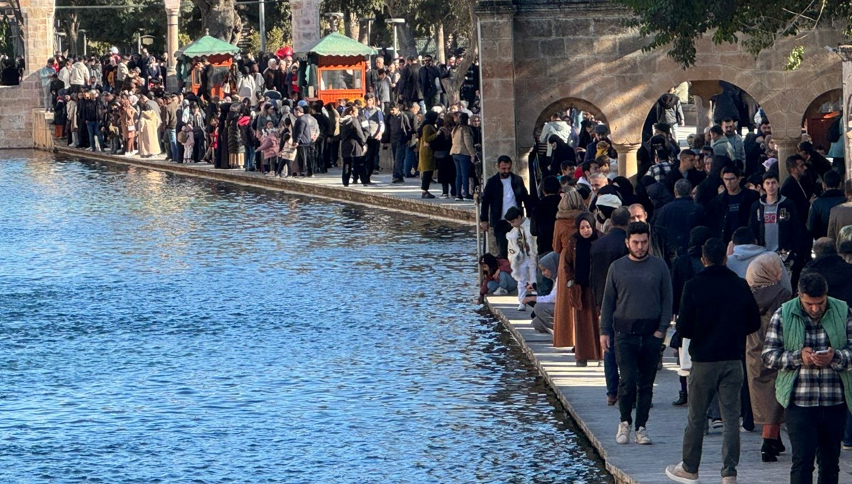 Balıklıgöl'de tatil yoğunluğu Balıklıgöl'de tatil yoğunluğu