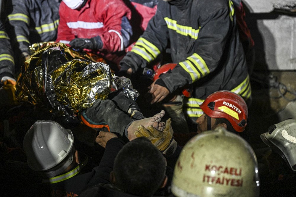 Mucize kurtuluşlar: Depremin 7. gününde arama kurtarma çalışmaları sürüyor - 21