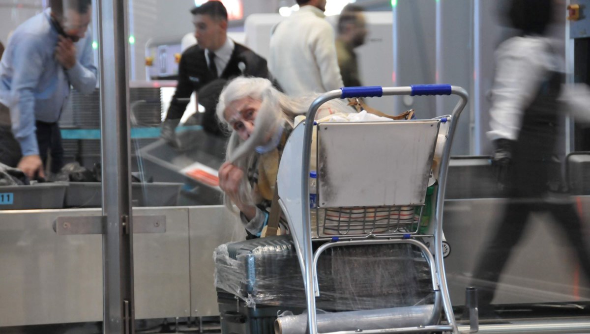 Terminal filmi İstanbul’da gerçek oldu: İstanbul Havalimanı akademisyenin evi oldu