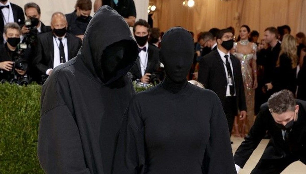 2021 MET Gala'da Kim Kardashian'ın yanındaki gizemli erkeğin kimliği belli oldu