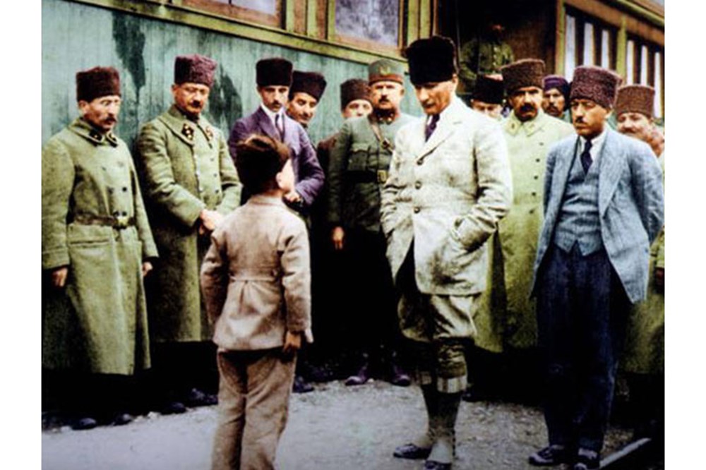 Atatürk'ün çocuk sevgisi - 3