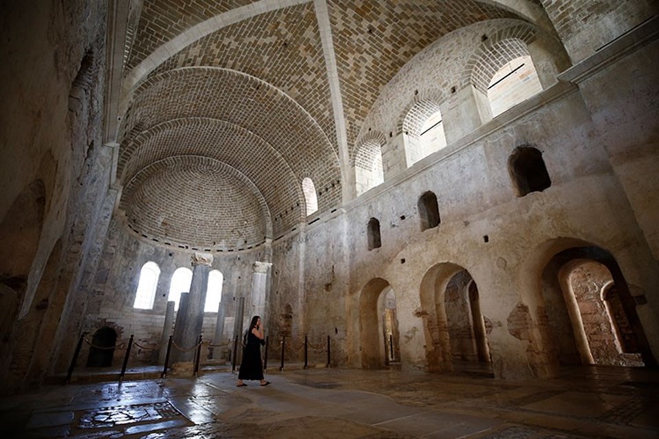 Hristiyanların hac merkezlerinden Aziz Nikolaos Kilisesi'nde ziyaretçi sayısı artıyor - 1