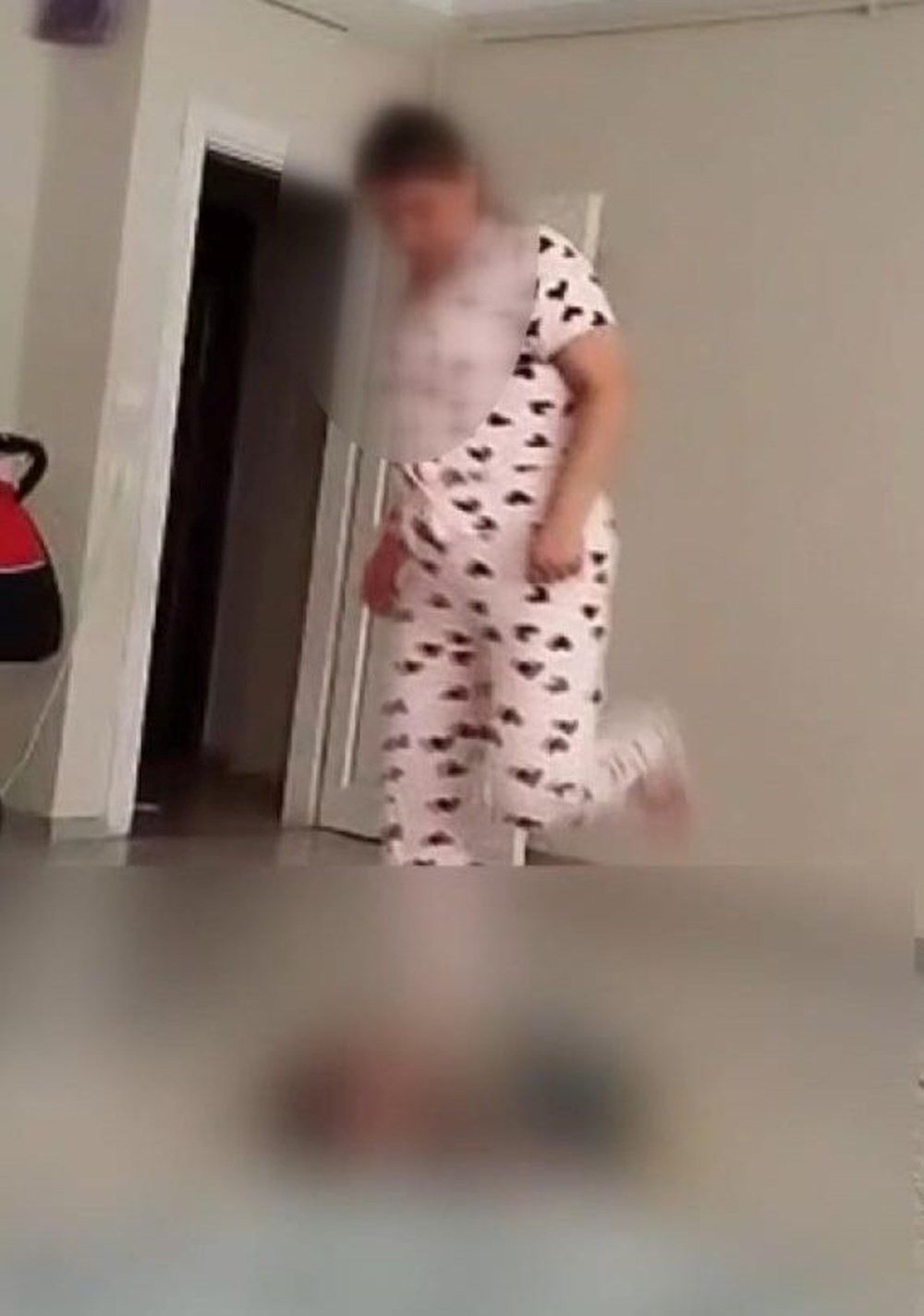 İstanbul'da Özbek bakıcı dehşeti: Bebeği tekme tokat dövdü 75