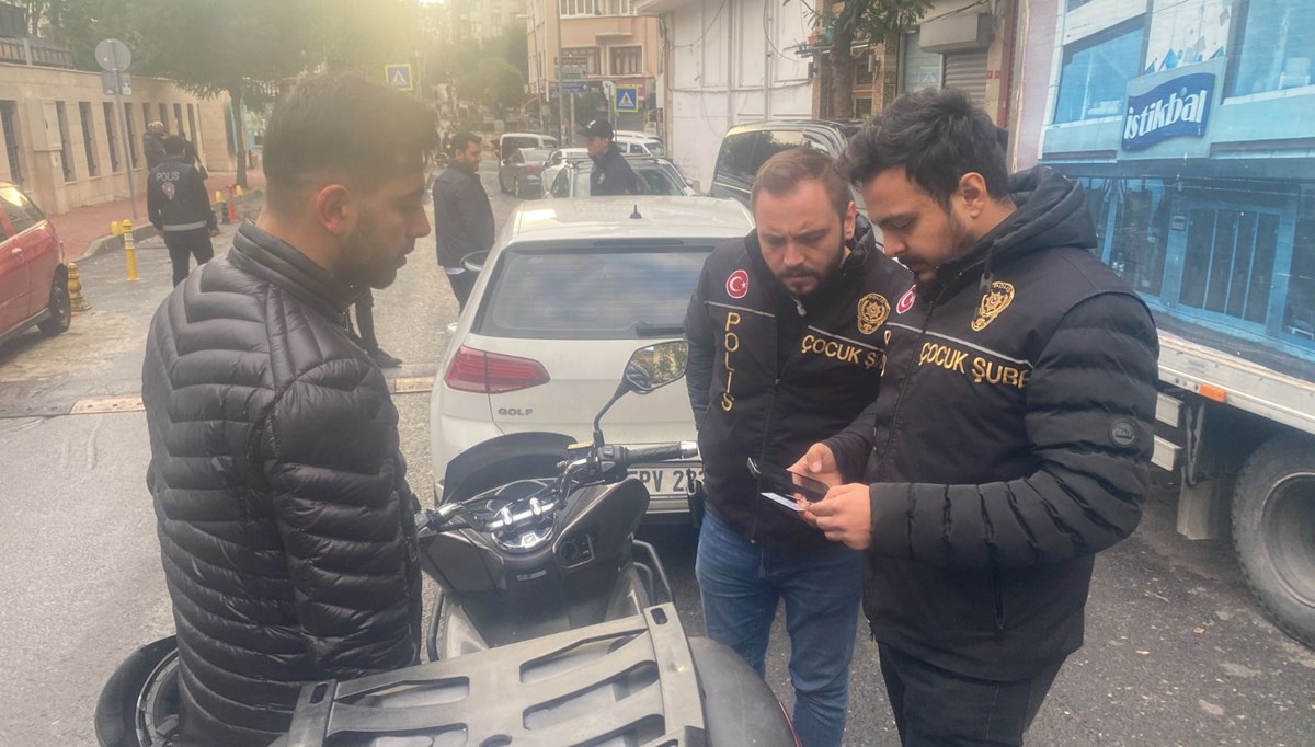 İstanbul emniyetinden okulların ilk gününde denetim İstanbul emniyetinden okulların ilk gününde denetim