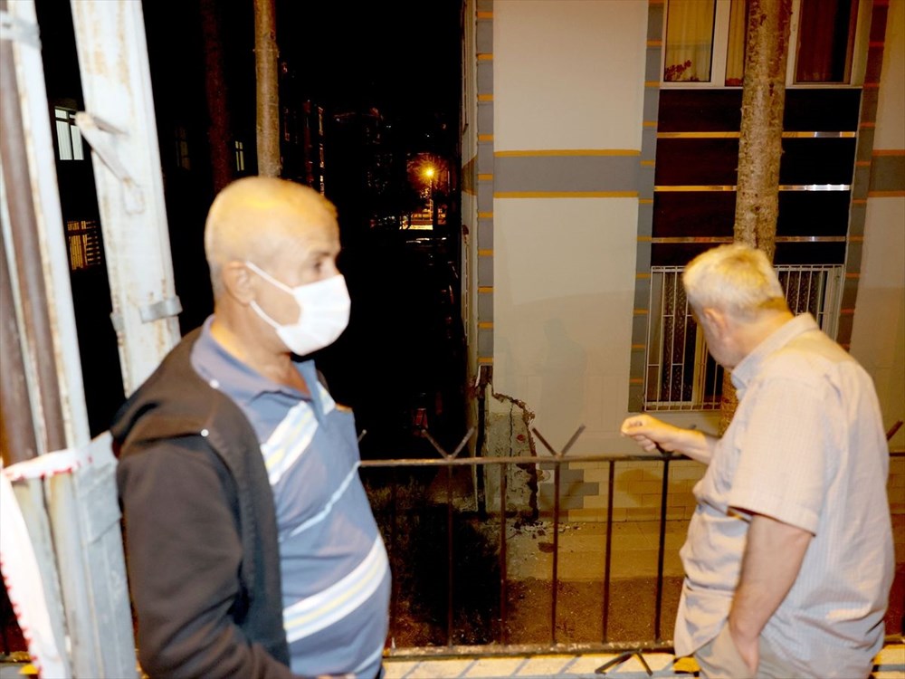 Ankara'da kolonu patlayan 24 daireli bina boşaltıldı - 4