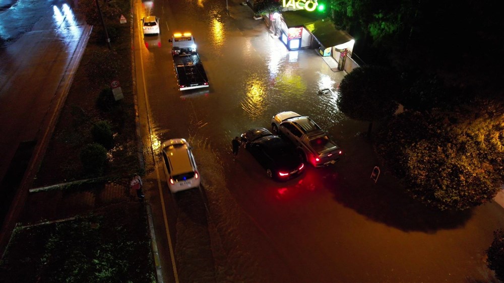 Adana’da sağanak yağış: Cadde ve yollar sular altında kaldı 72 OSOmQRtII0C5tssMUnbmfw