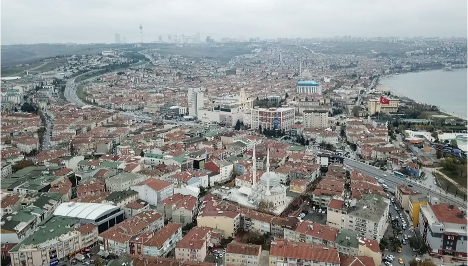 İstanbul'un iki ilçesi için deprem uyarısı: Şu anda bile hareket ediyor