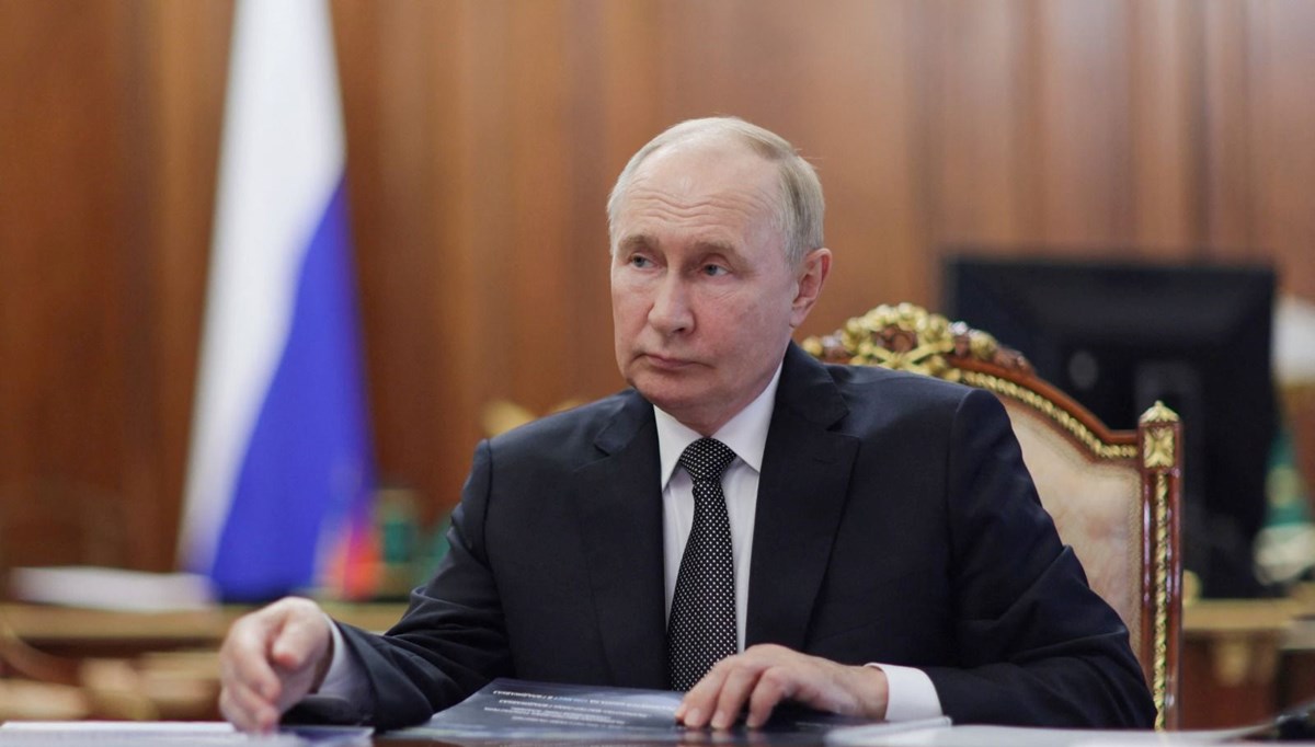 Putin'den Microsoft ve Zoom yorumu Putin'den Microsoft ve Zoom yorumu
