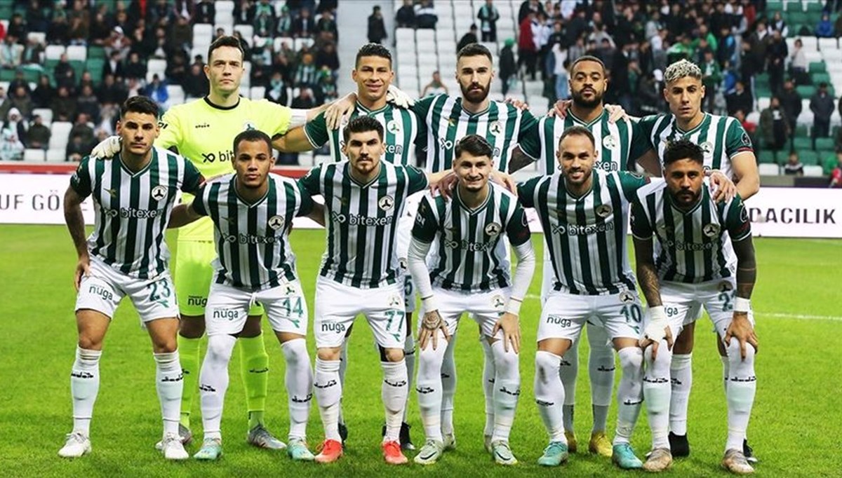 Giresunspor'da 11 futbolcudan FIFA'ya başvuru