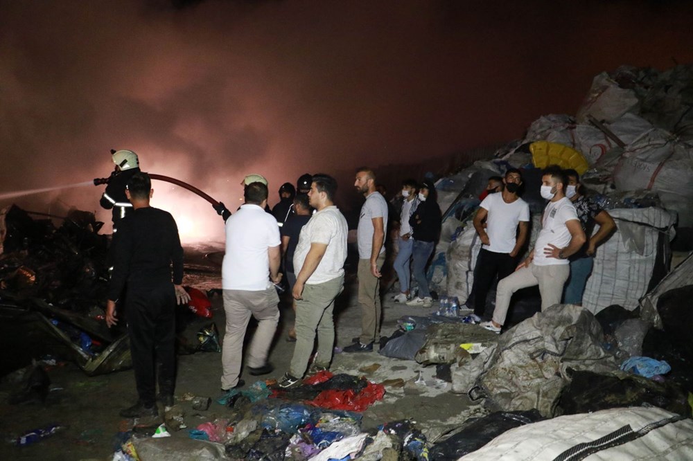 Samsun'da geri dönüşüm deposunda yangın - 6