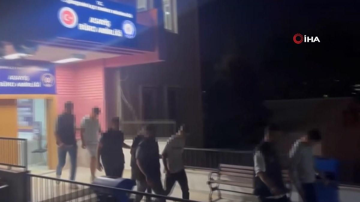 Olayla ilgili gözaltına alınan dört kişi Olayla ilgili gözaltına alınan dört kişi