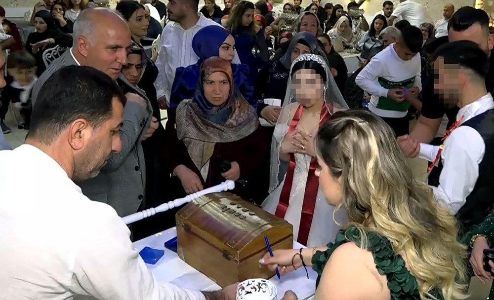 Davetsiz düğüne gitti, pasta yedi, takıları çaldı: "Paraları görünce dayanamadım" - 3