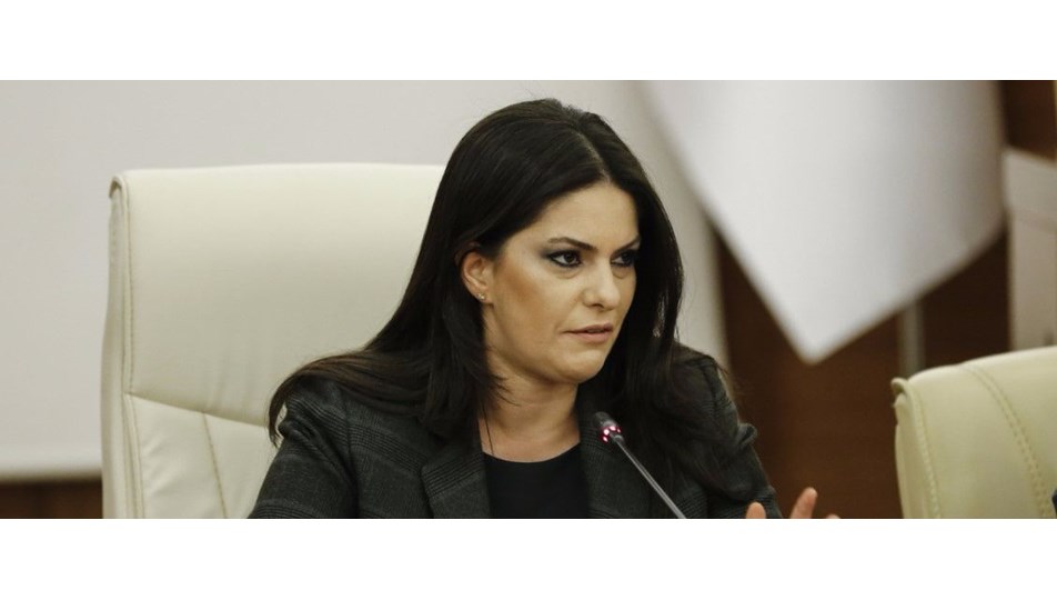 Bakan Sarıeroğlu: İşçi ve işverenden fedakarlık bekliyoruz