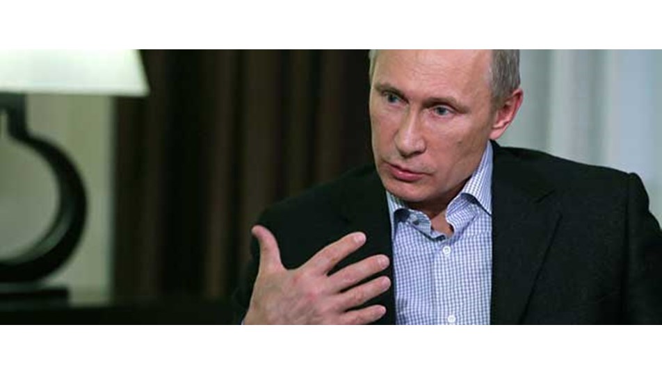 Putin'den IŞİD'e petrol suçlaması