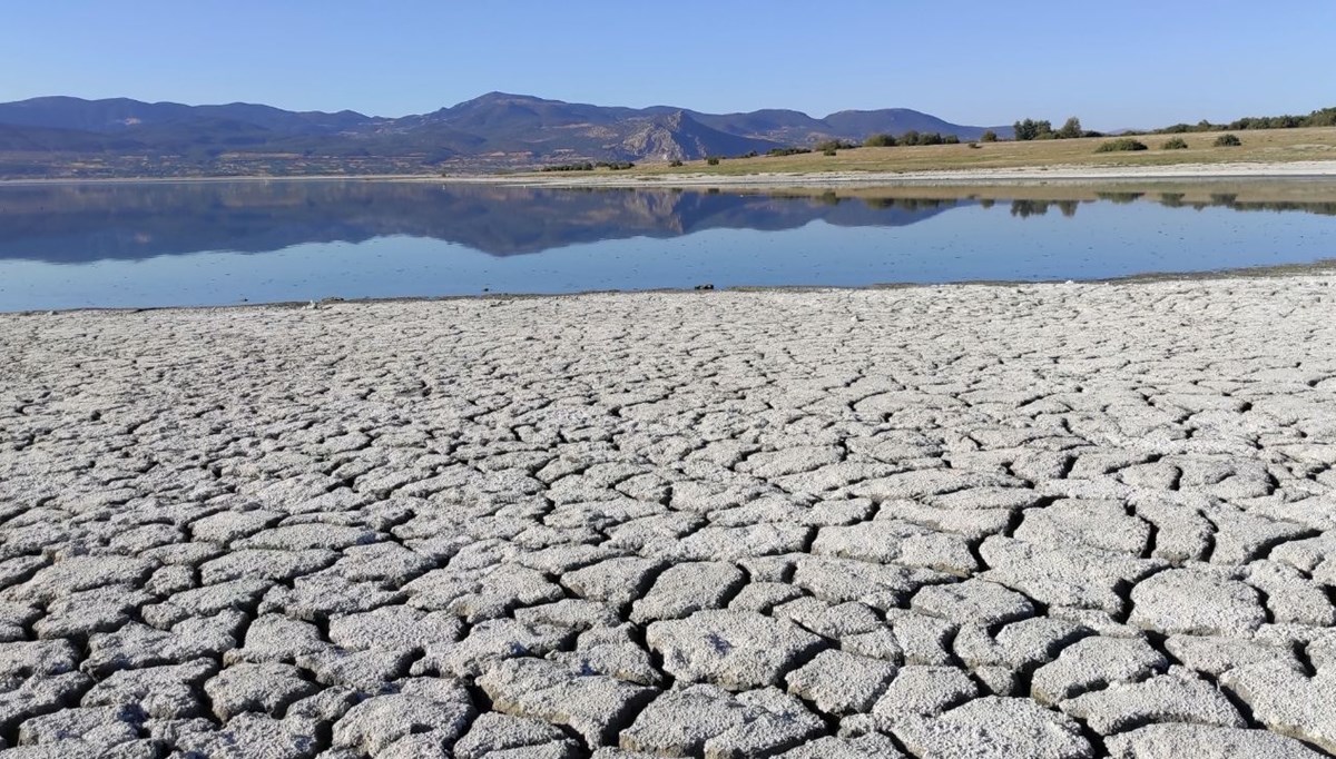 Burdur Gölü'nde korkutan görüntü