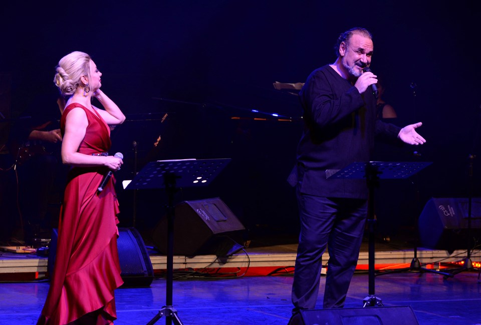 Hakan Aysev ile Funda Uyanık'tan Akdeniz Esintileri konseri - 3