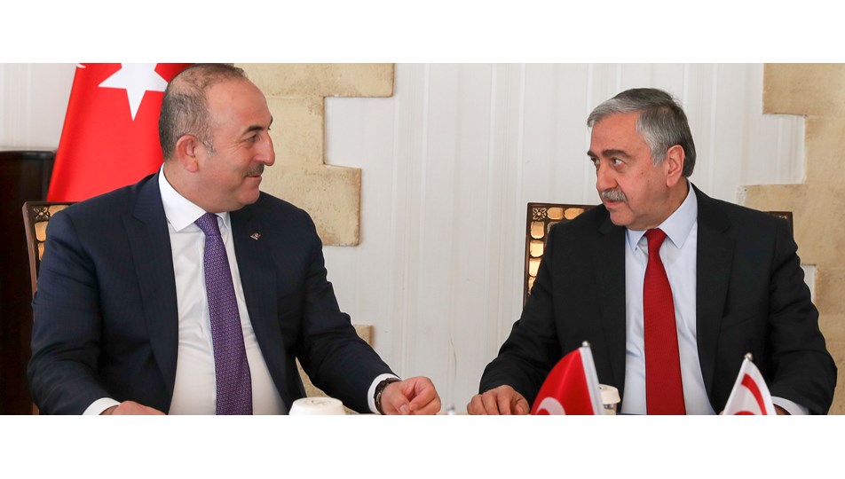 Çavuşoğlu: Doğru gruplarla Rakka'da adım atabiliriz