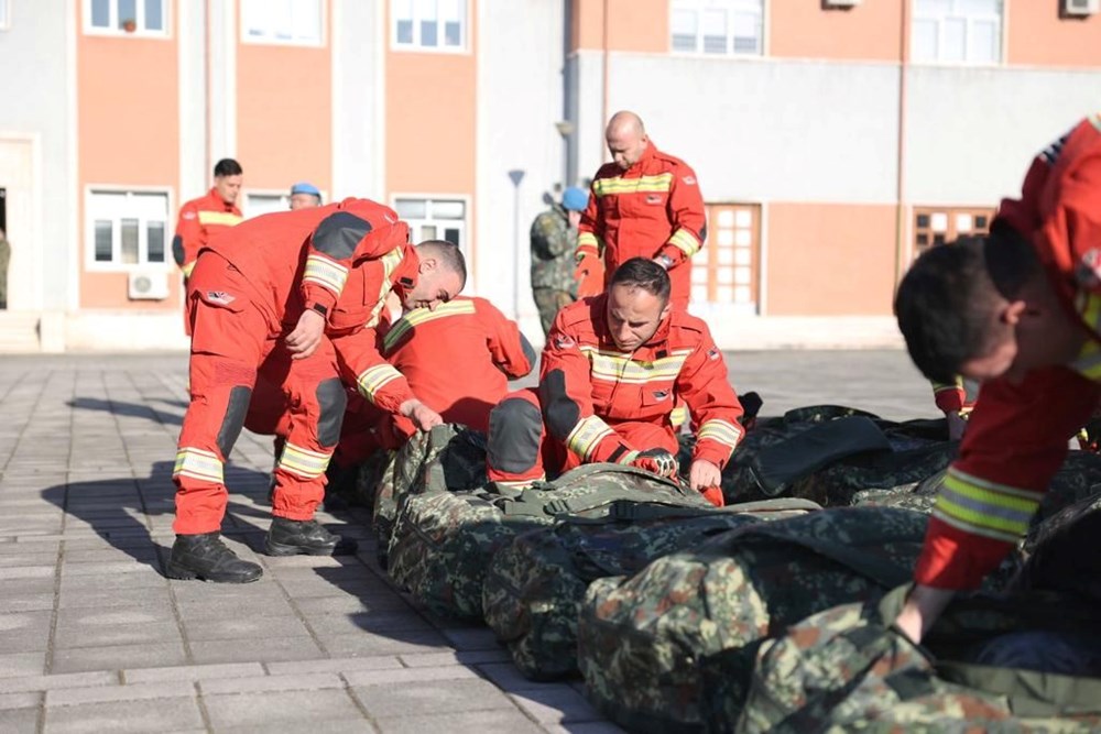 Dünyadan Türkiye'ye deprem desteği: Çok sayıda ekip gönderildi - 37