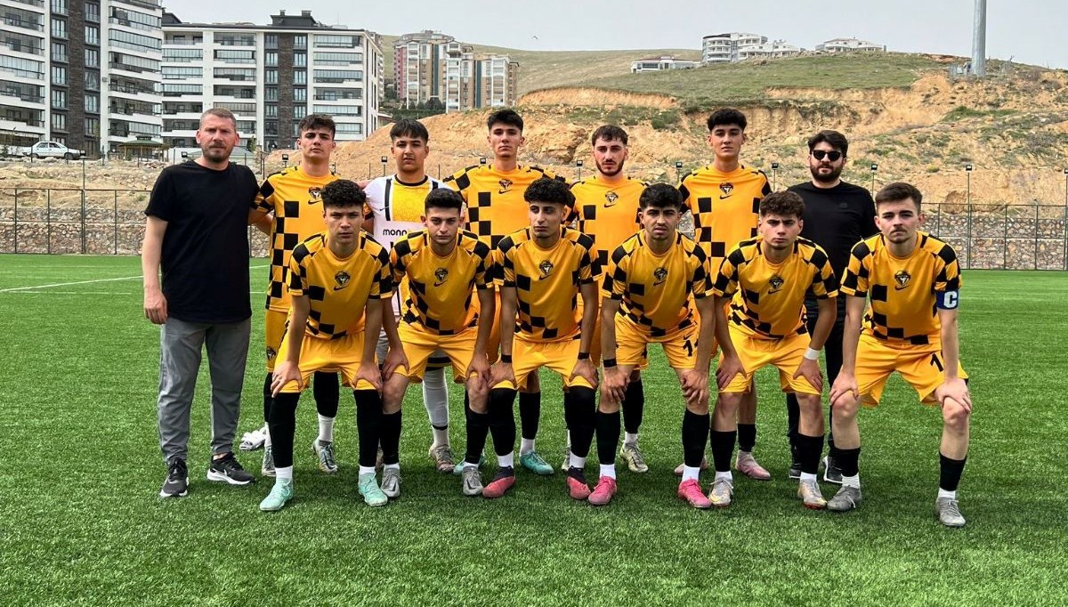 Kocasinan Şimşekspor veda etti Kocasinan Şimşekspor veda etti