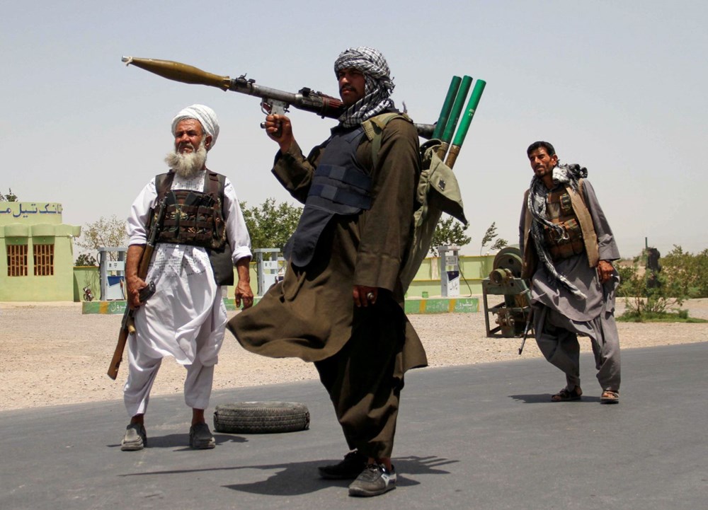afganistan da son durum taliban in ele gecirdigi vilayet merkezi sayisi 18 e yukseldi ntv