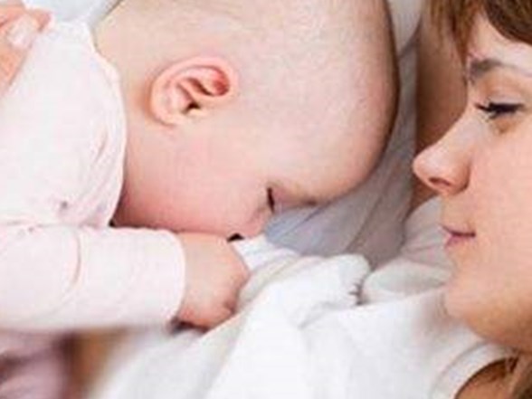 grip olan anne emzirmeyi kesmesin