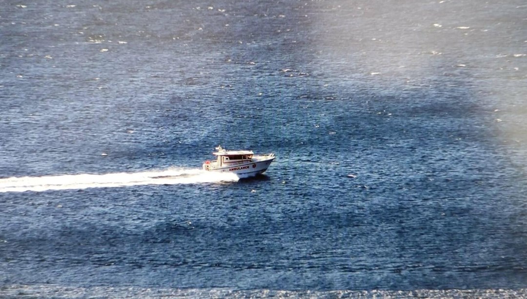 Ege'de kurtarma operasyonu: Yaralı Türk vatandaşı Bodrum'a getirildi