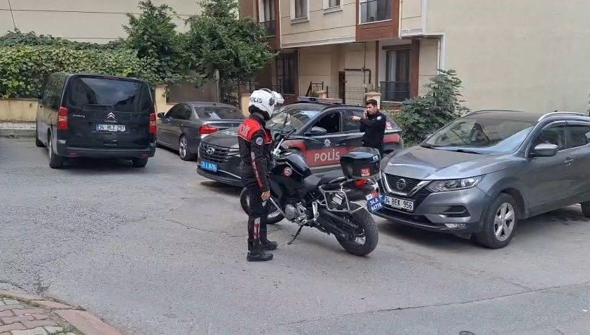 Sokak ortasında kanlı pusu: Üç can kaybı var