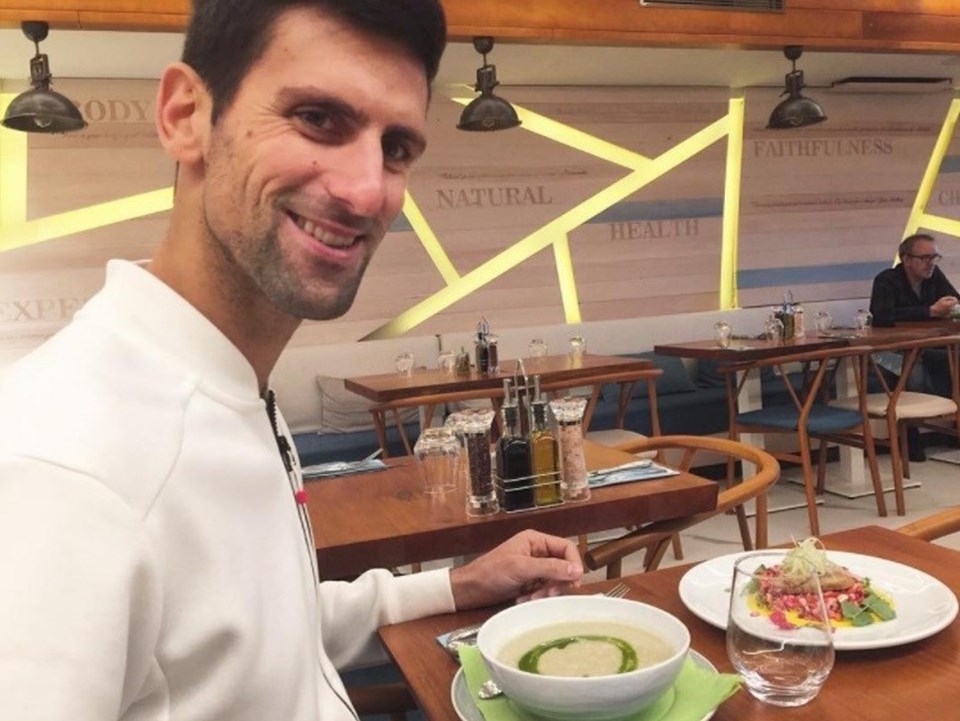 Novak Djokovic'in yeni restoranında hesabı ödeyemeyecek olanlardan ücret alınmıyor; İşte sebebi... - 1