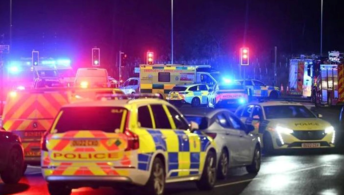 Londra treninde bıçaklı saldırı: 10 yaralı