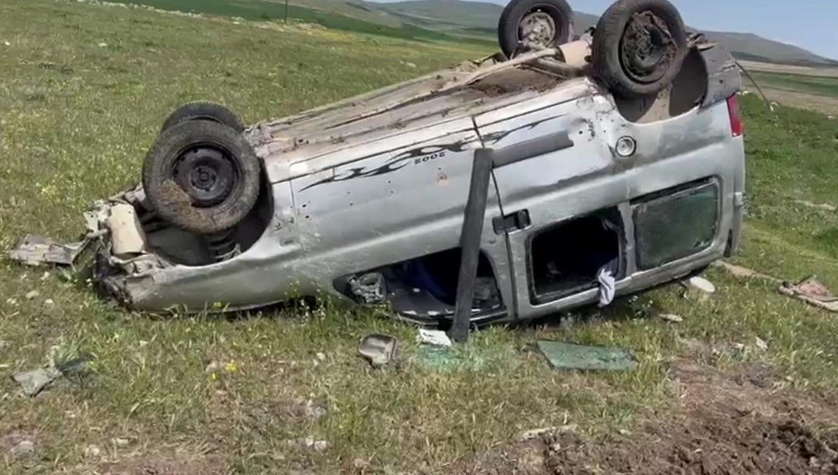 Konya'da otomobil takla attı: 2 yaralı