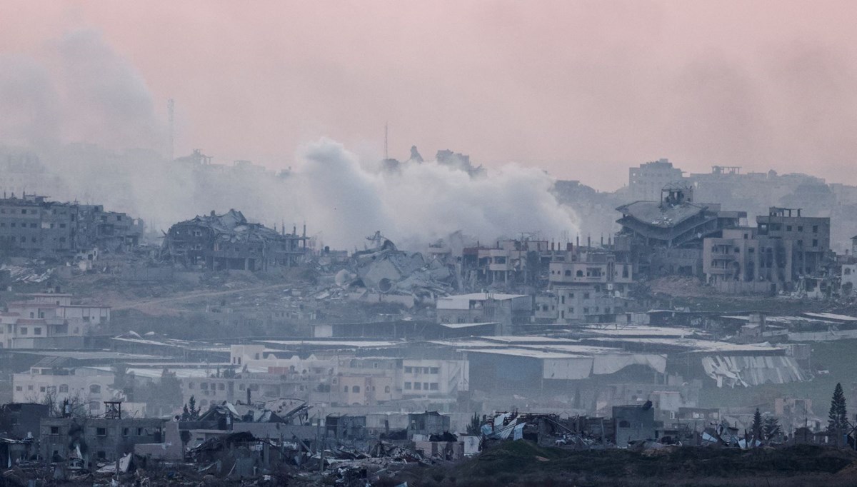 Ateşkes ihtimali İsrail'in Gazze'ye saldırılarını durdurmadı: 16 ölü Ateşkes ihtimali İsrail'in Gazze'ye saldırılarını durdurmadı: 16 ölü