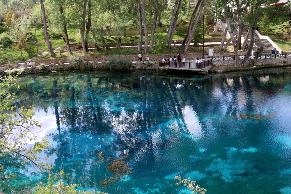 Sivas'taki doğa harikası görenleri büyülüyor - 3