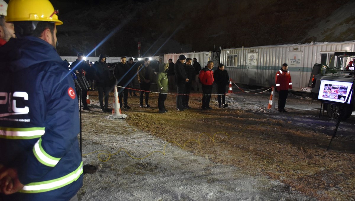 Gabar'da yeni yılın ilk petrol kuyusu açılıdı