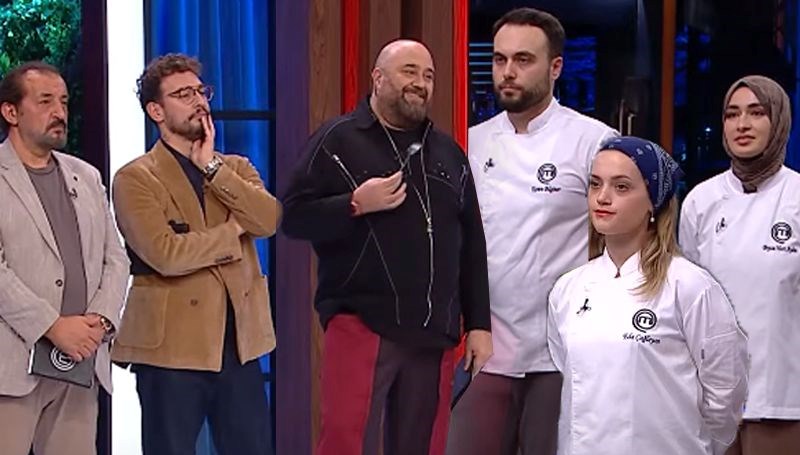 MasterChef’te ilk 4'e kalan 3. isim belli oldu: Hem kaşık aldı hem rekor kırdı