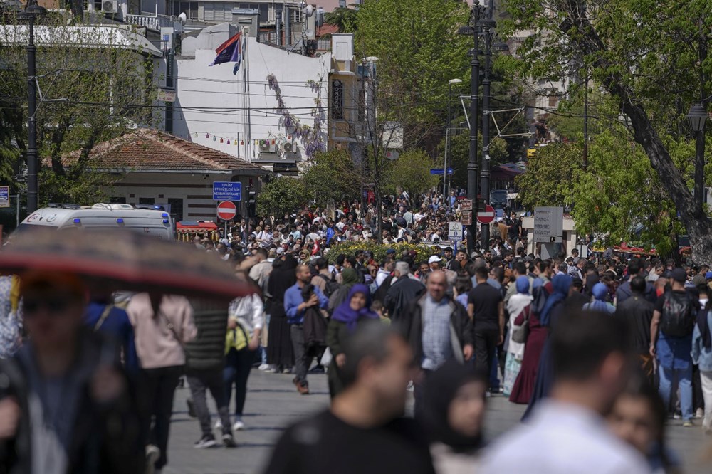 Ramazan Bayramı'nın ikinci gününde tarihi yarımadadainsan seli - 7