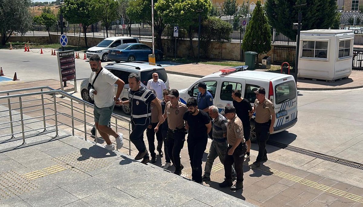 Şantiyede toprak kayması: 2 tutuklama